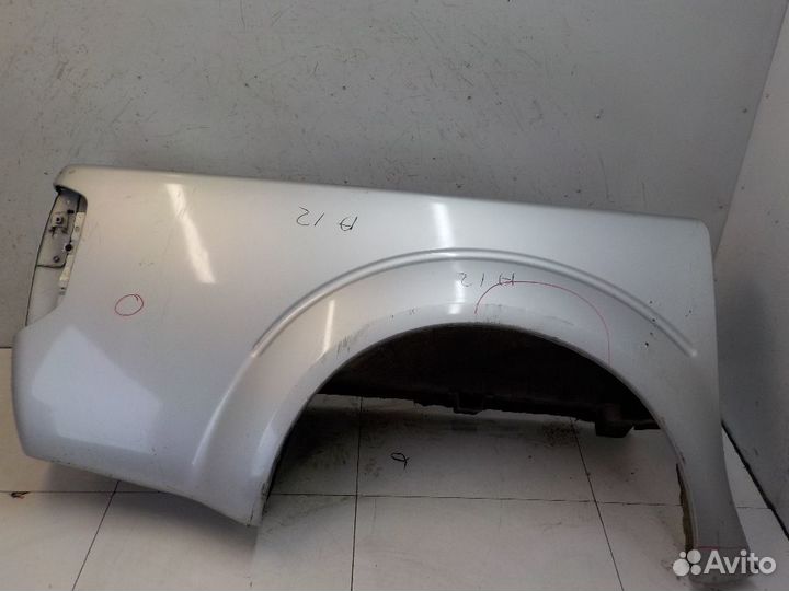 Крыло заднее правое Nissan Navara D40 2005-2015