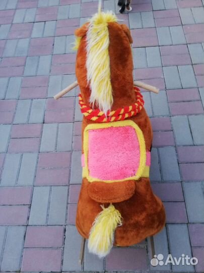 Лошадь качалка