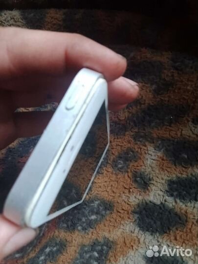 Мобильные телефоны бу iPhone 5