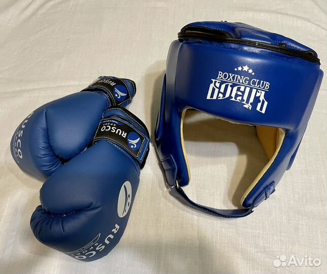 Шлем и перчатки для единоборств детские