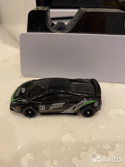 Hot wheels машинки