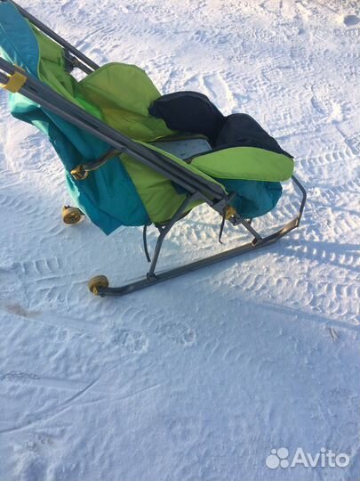 Детские санки с колесами