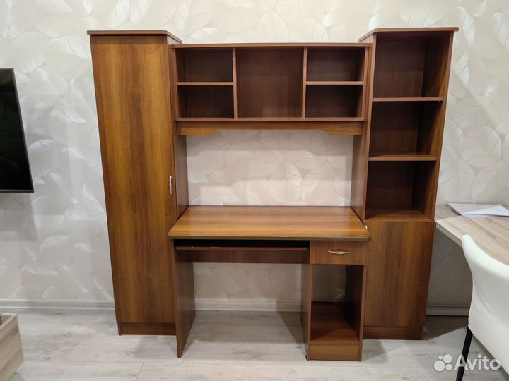 Компьютерный стол со шкафом бу