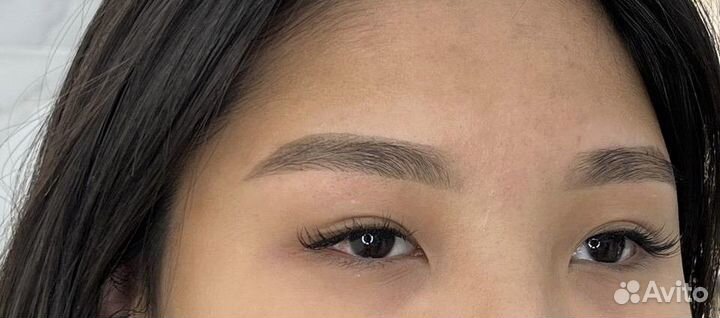 Мастер бровист