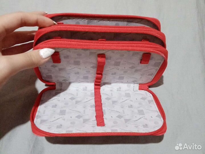 Пенал школьный