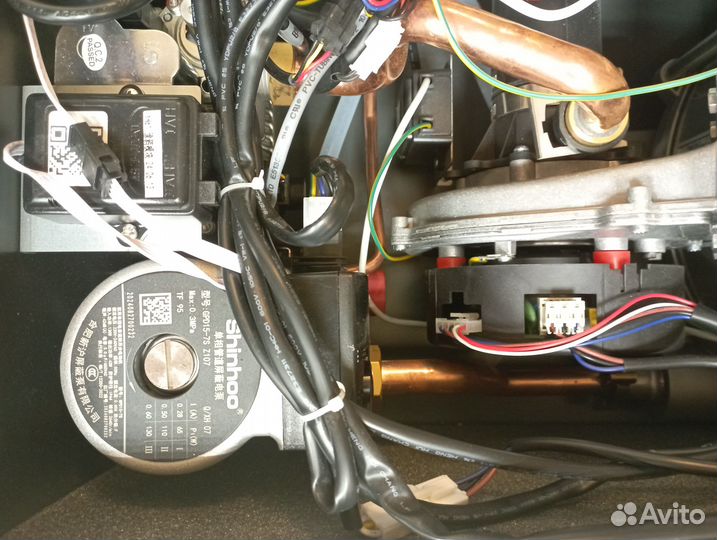 Конденсационный газовый котел 28кВт