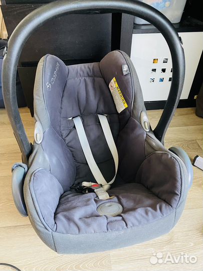 Автолюлька maxi cosi с базой isofix