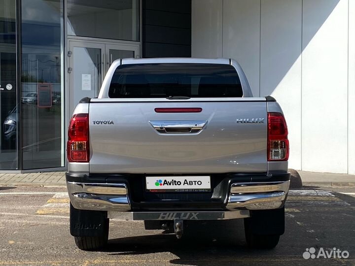 Toyota Hilux 2.8 AT, 2015, 88 513 км