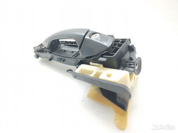 Ручка двери внешняя передняя правая Mercedes-Benz