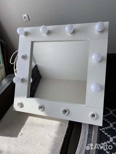 Гримерное зеркало