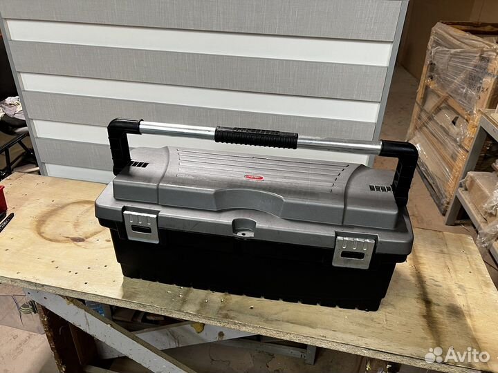 Ящик пластиковый