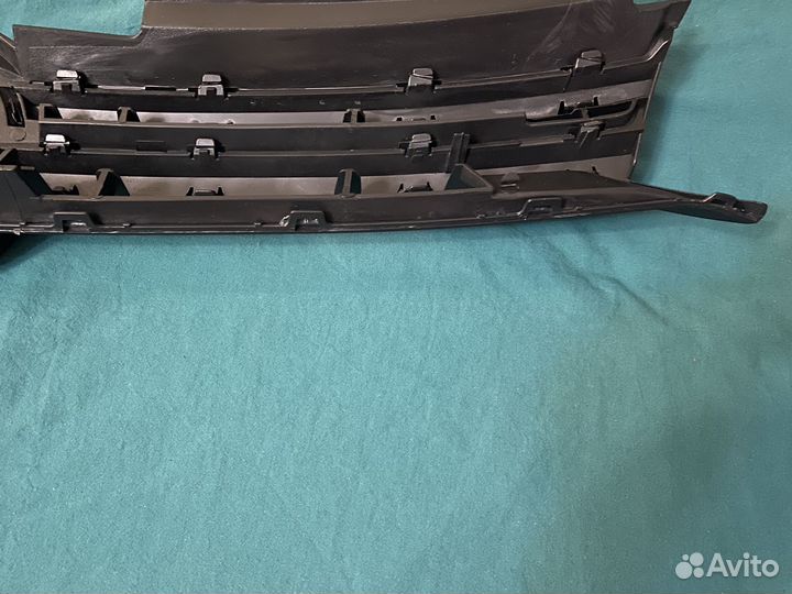 Решетка радиатора Golf 6 2008-2012г