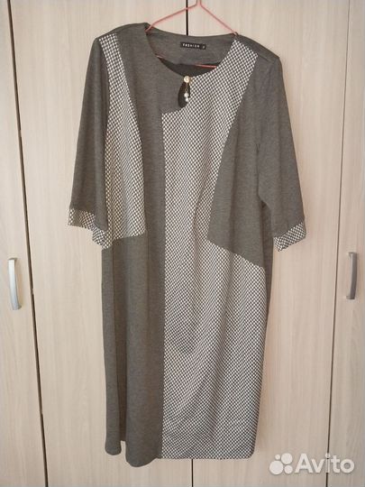 Платье женское новое 60 размера