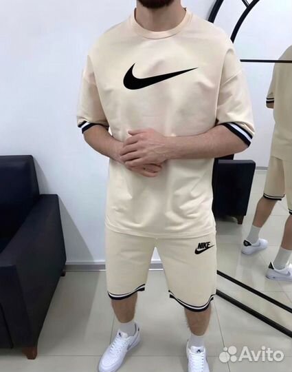 Спортивный костюм Nike (Футболка+шорты)