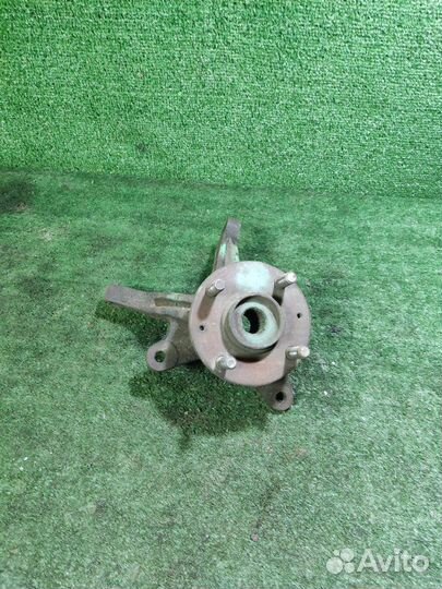 Кулак поворотный передний левый Hyundai Accent 2