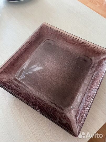 Тарелки квадратные