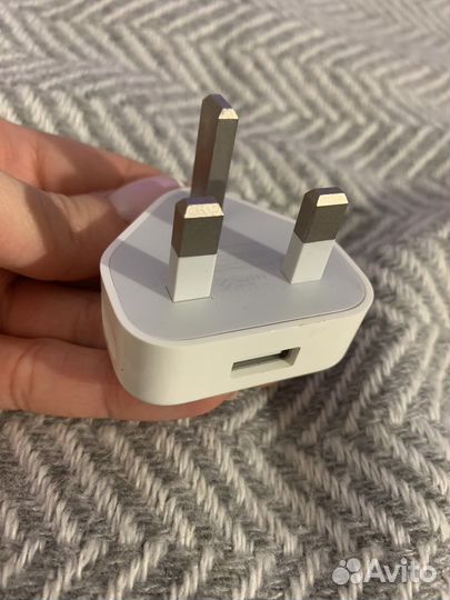 Зарядный блок iPhone (Великобританский)