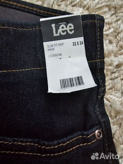 Джинсы Lee