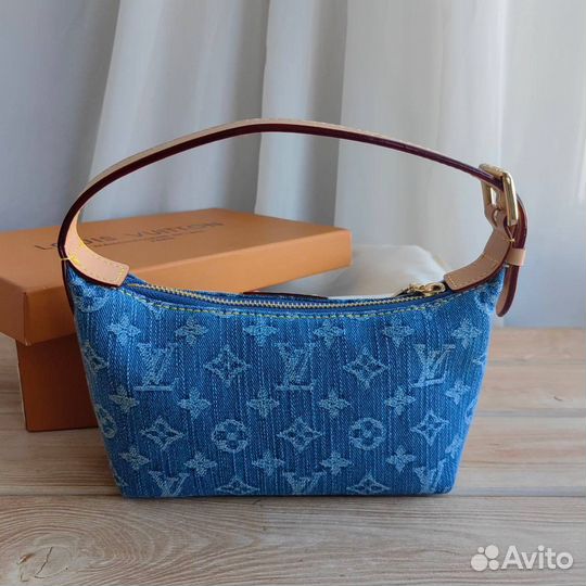 Сумка хобо Louis Vuitton