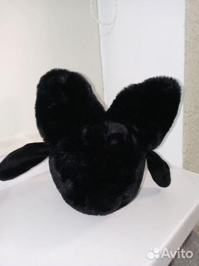 Игрушка летучая мышь круглая