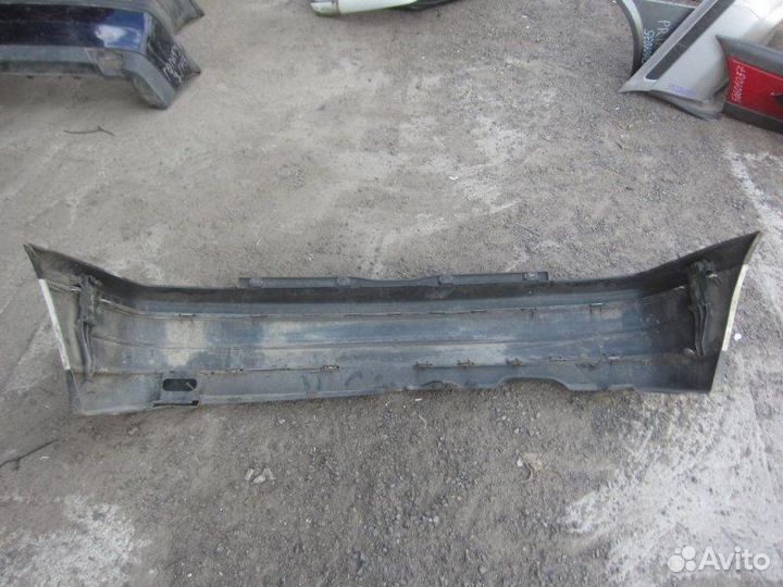 Бампер задний Volkswagen Golf 3 (1991-1998)