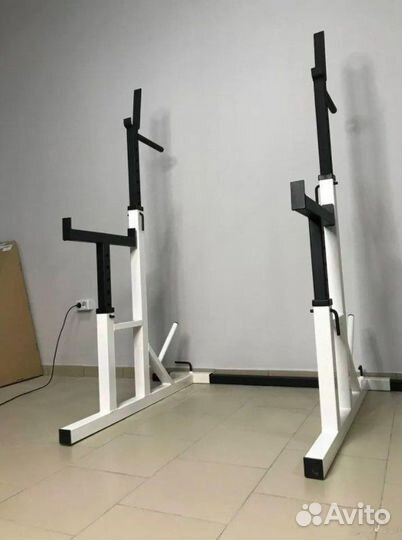 Стойка для штанги с подстраховкой