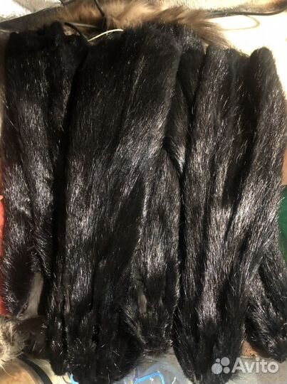 Шкуры нутрии и другие меха выделенные