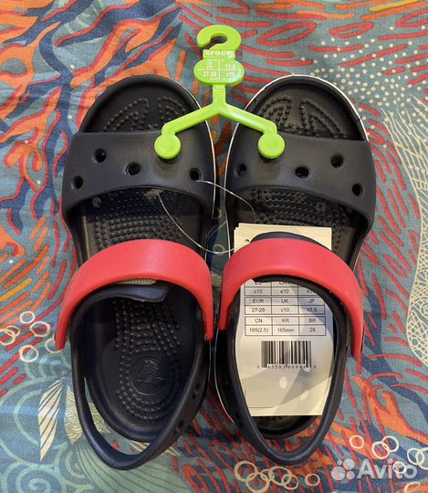 Crocs c10 и j1 сандали