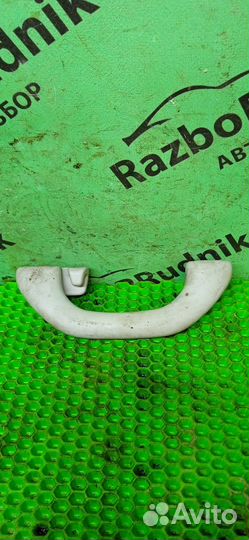 Ручка внутренняя потолочная Volkswagen Golf GTI