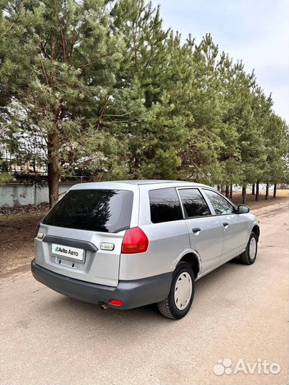 Nissan AD 1.3 AT, 2001, 199 000 км