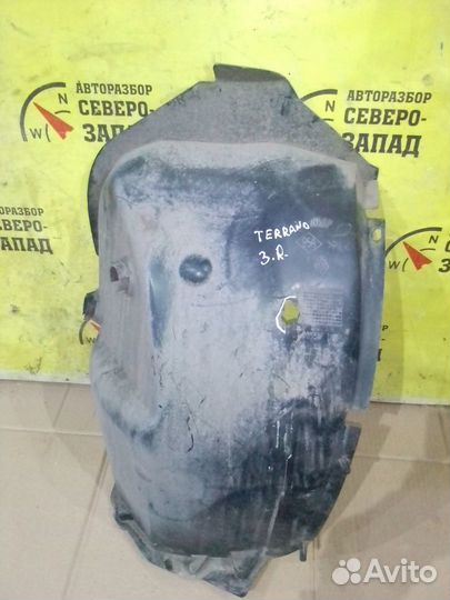 Nissan Terrano Подкрылок задний правый 2018 год