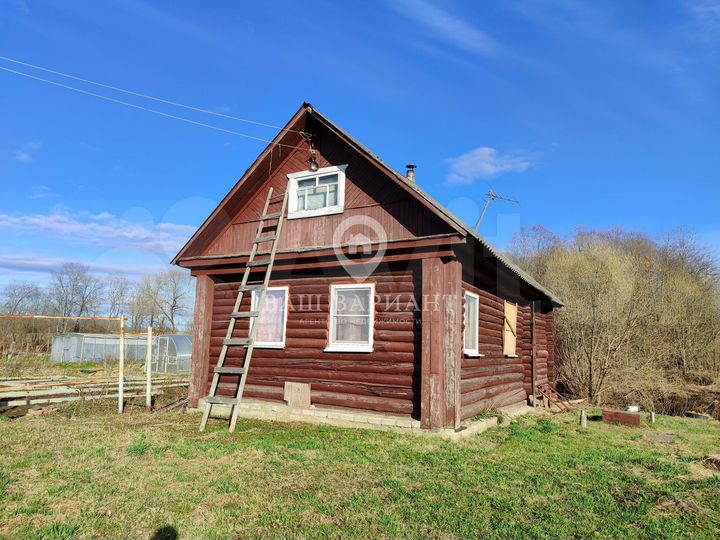 Дом 36 м² на участке 6 сот.