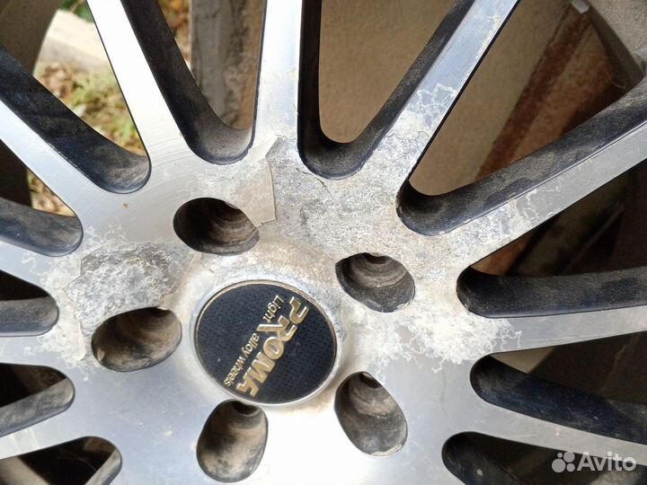 Yokohama Ice Guard Stud IG55 205/55 R16