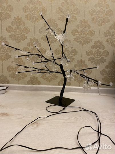 Светящееся дерево