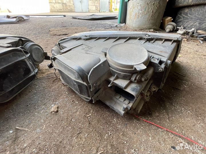 Фара левая трещина на стекле туарег 1 touareg