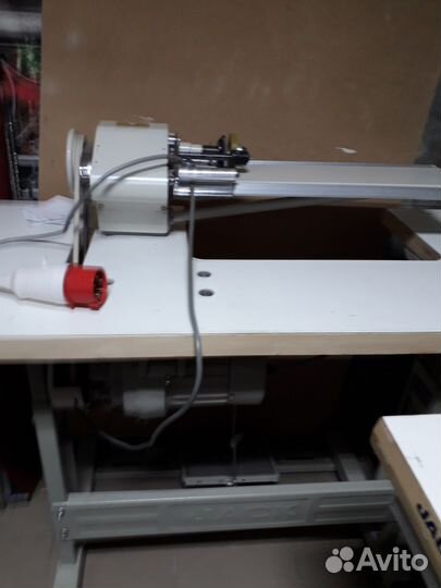 Швейная машина для нарезания бейки