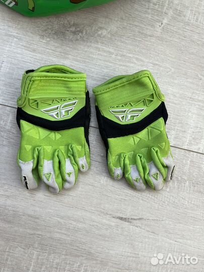 Specialized шлем детский 44-52