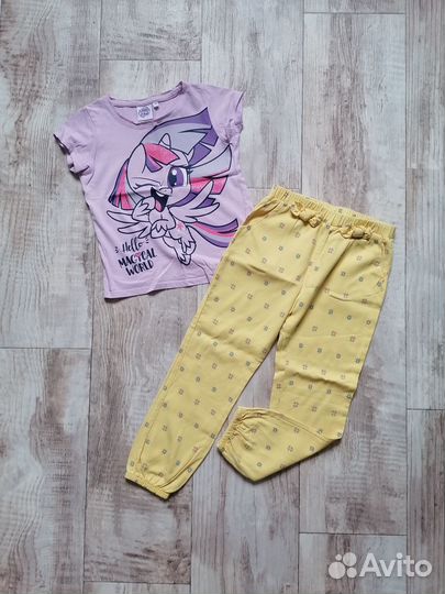 Пакет одежды на девочку 104 110