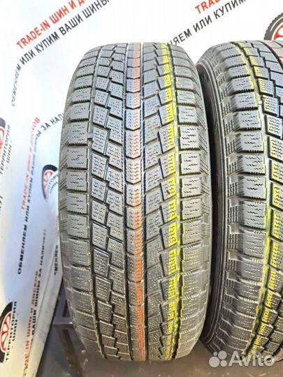 Hankook Nordik IS RW08 225/60 R17 99T