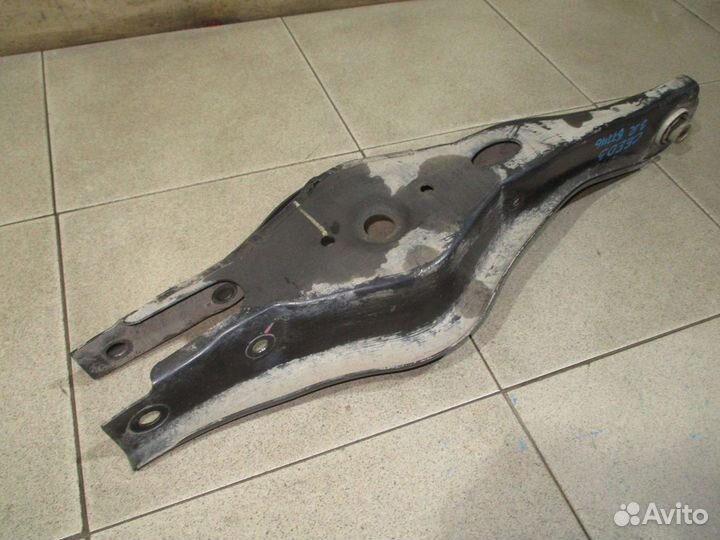 Рычаг задний поперечный правый Kia Ceed 3 (CD)