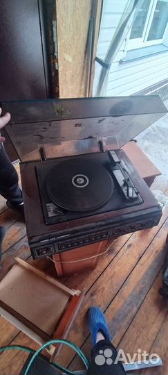 Проигрыватель винила вега104