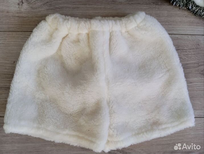 Новогодний костюм белый медведь