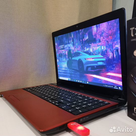 Acer 15.6 SSD 256 GB +500HDD