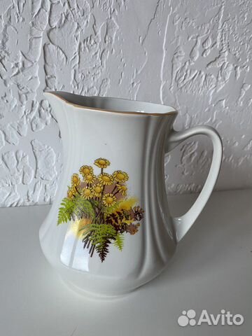 Кувшин фарфоровый