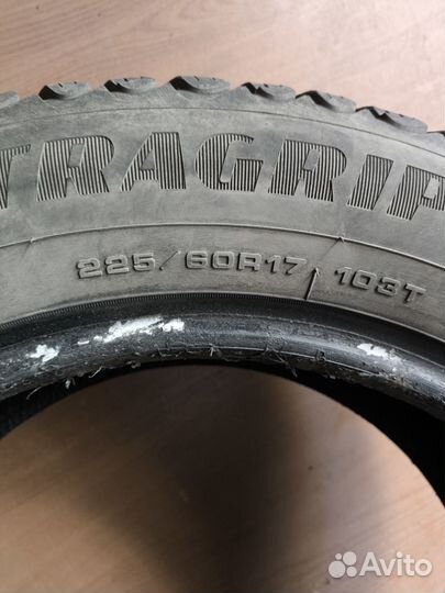 Goodyear UltraGrip Ice Arctic SUV 225/60 R17 103T