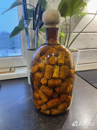 Бутылка для интерьера