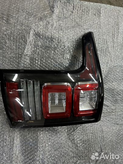 Фонарь задний левый renge rover