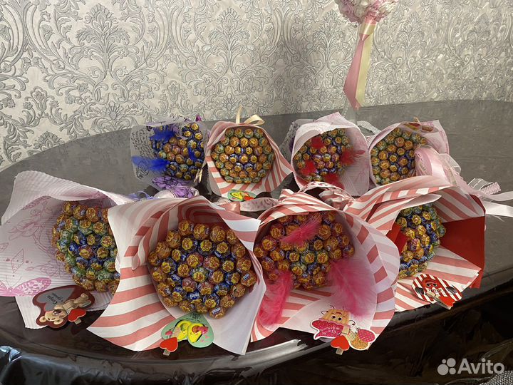 Букеты из чупа чупсов