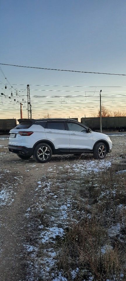 Geely Coolray: фото владельца