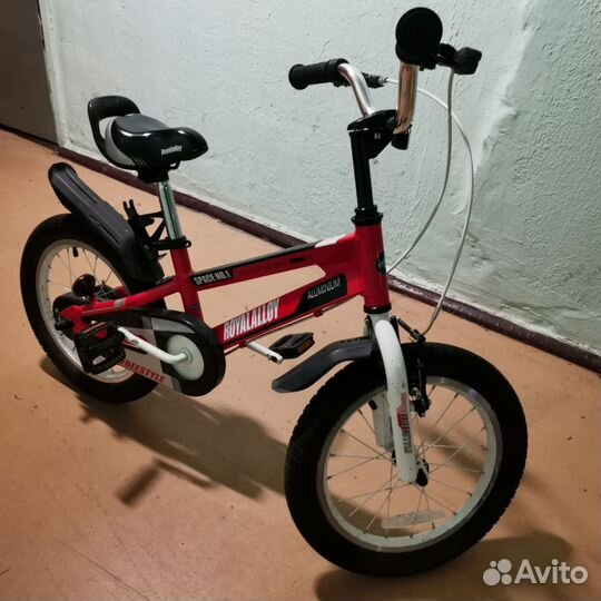 Велосипед 20 дюймов + маленькие колёсики 2